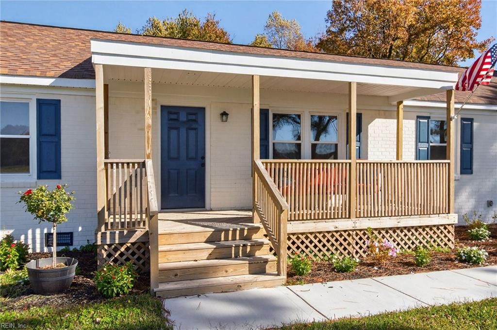 Photo of 913 Long Ridge Road, Chesapeake, VA 23322 (MLS # 10616773)