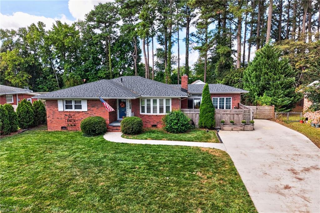 Photo of 917 Baillio Drive, Virginia Beach, VA 23454 (MLS # 10654174)