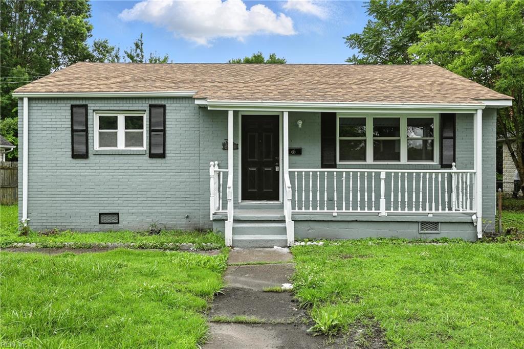 2214 Berkley AVE