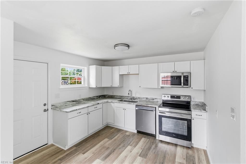 Photo of 6 Cornelius Drive, Hampton, VA 23666 (MLS # 10630624)