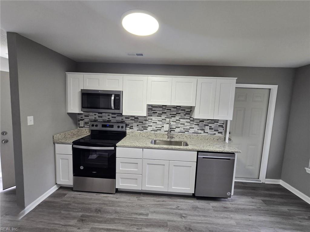 5008 Christian CIR