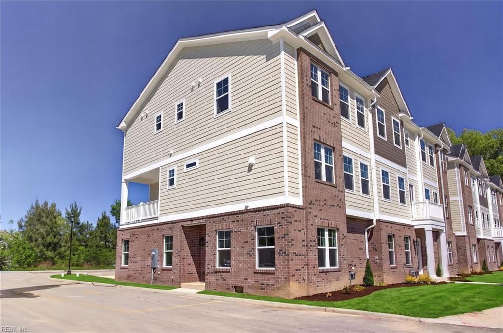 Photo of 619 Commonwealth Boulevard, Yorktown, VA 23693 (MLS # 10636494)