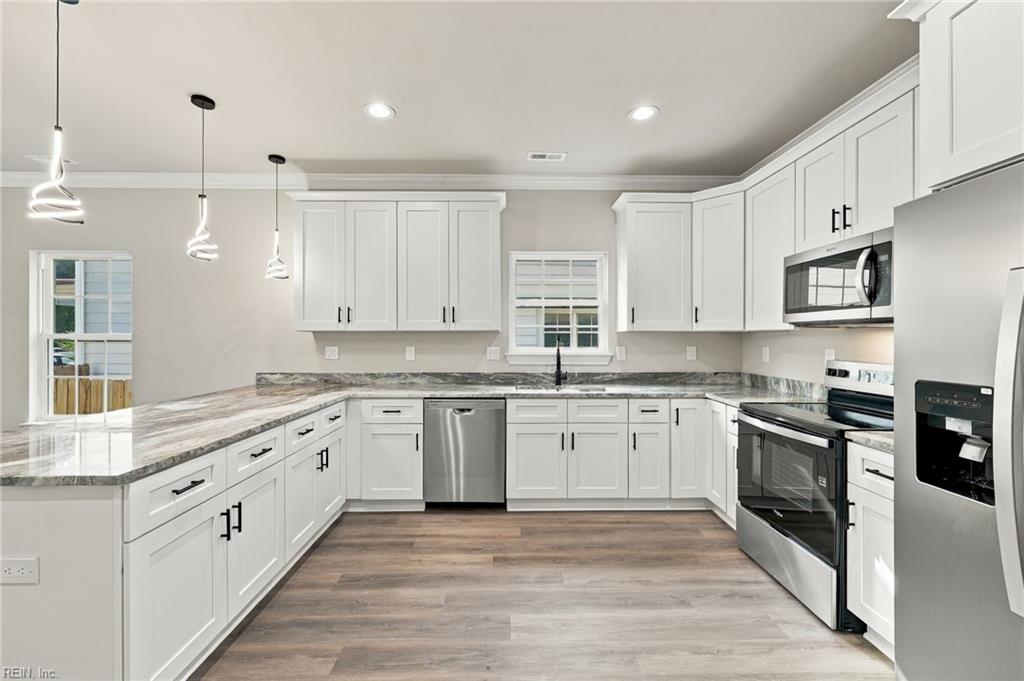 Photo of 211 Claremont Avenue, Hampton, VA 23661 (MLS # 10653861)