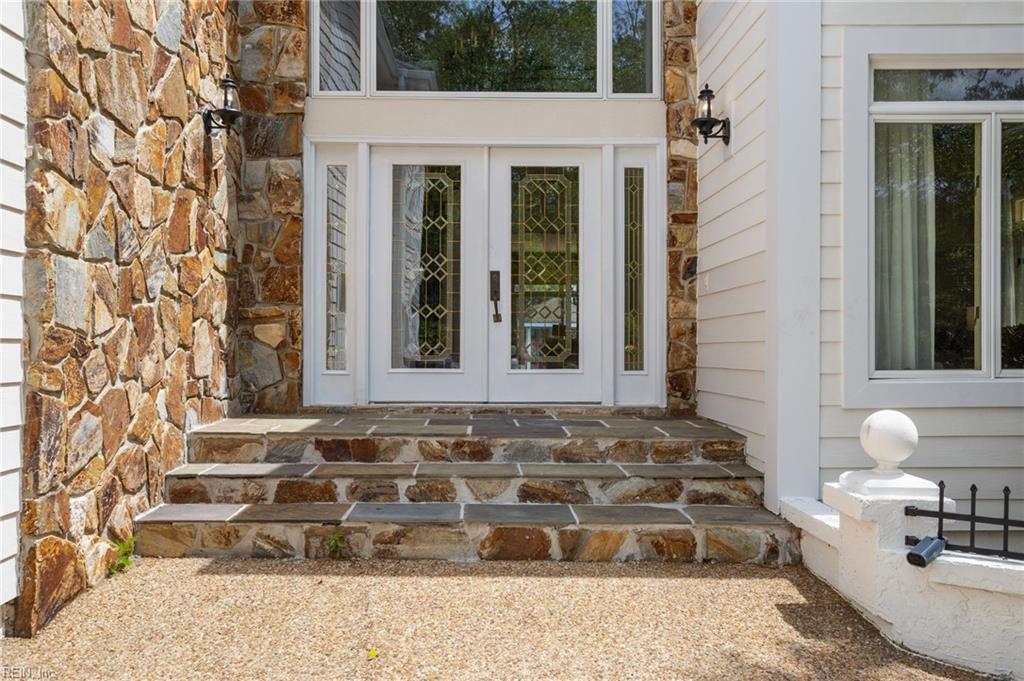 Photo of 924 Enfield Chase, Virginia Beach, VA 23452 (MLS # 10654815)