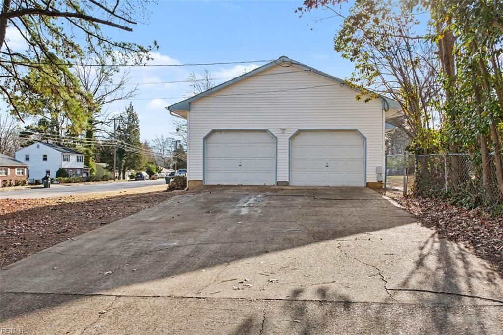 Photo of 20 Linda Drive, Newport News, VA 23608 (MLS # 10617634)