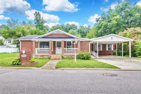 913 Garfield Avenue, Suffolk, VA 23434 - #: 10581345