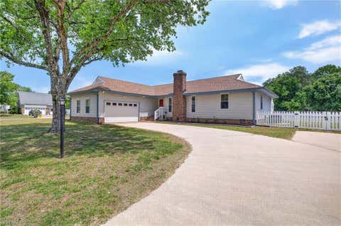 Photo for 401 Cannon DR