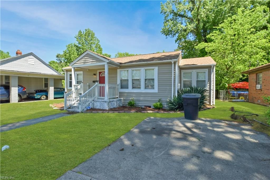 Photo of 309 Truxton Avenue, Portsmouth, VA 23701 (MLS # 10634082)