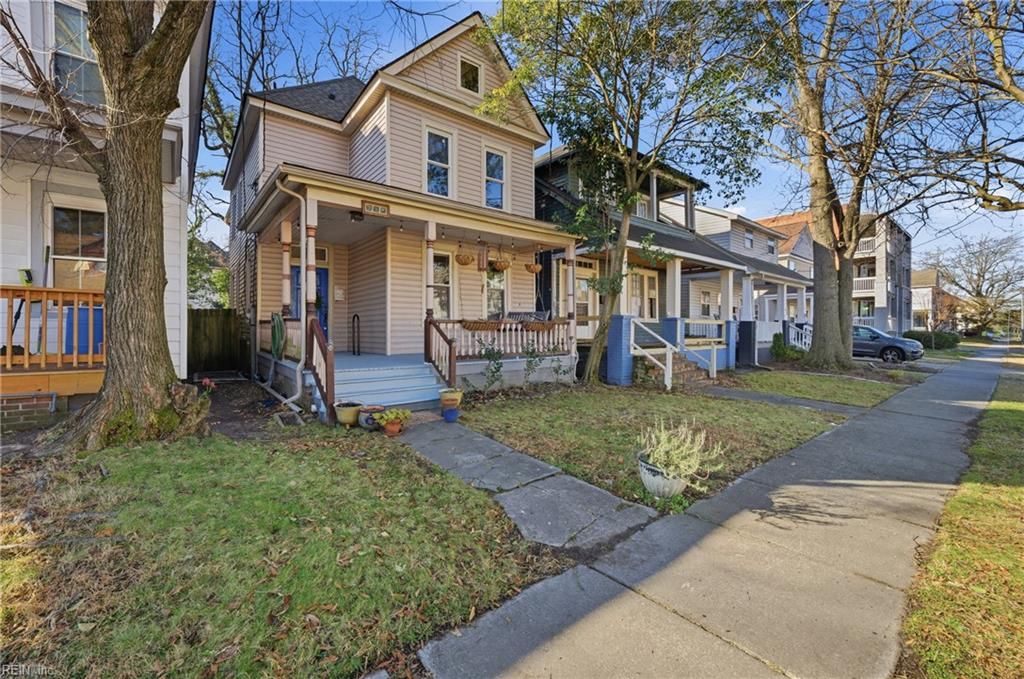 Photo of 317 W 31 Street, Norfolk, VA 23508 (MLS # 10618311)