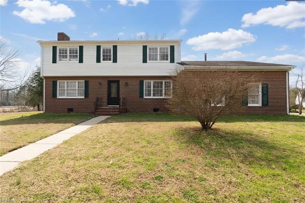 Photo of 109 Beecham Drive, Yorktown, VA 23692 (MLS # 10613192)