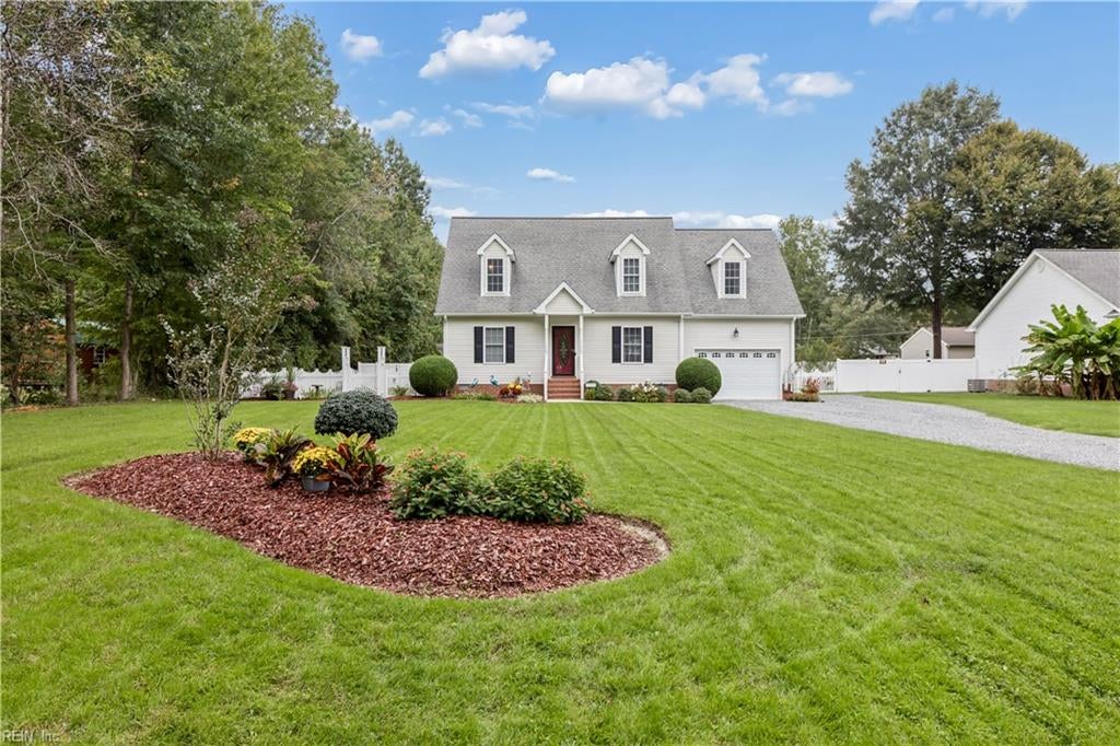Photo of 12266 Poplar Trail, Gloucester, VA 23061 (MLS # 10655813)