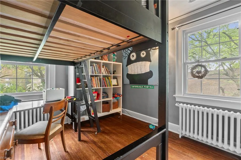 Norfolk, Virginia 23508, United States, 4 Bedrooms Bedrooms, ,2 BathroomsBathrooms,Residential,Active,109981