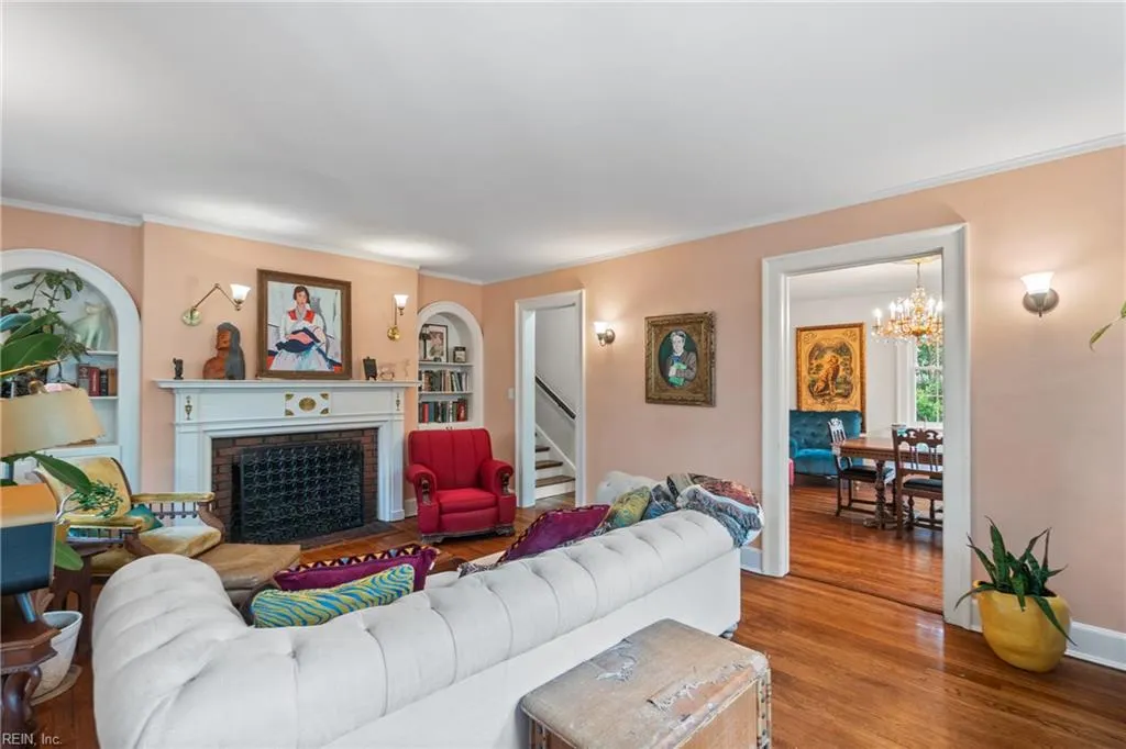 Norfolk, Virginia 23508, United States, 4 Bedrooms Bedrooms, ,2 BathroomsBathrooms,Residential,Active,109981