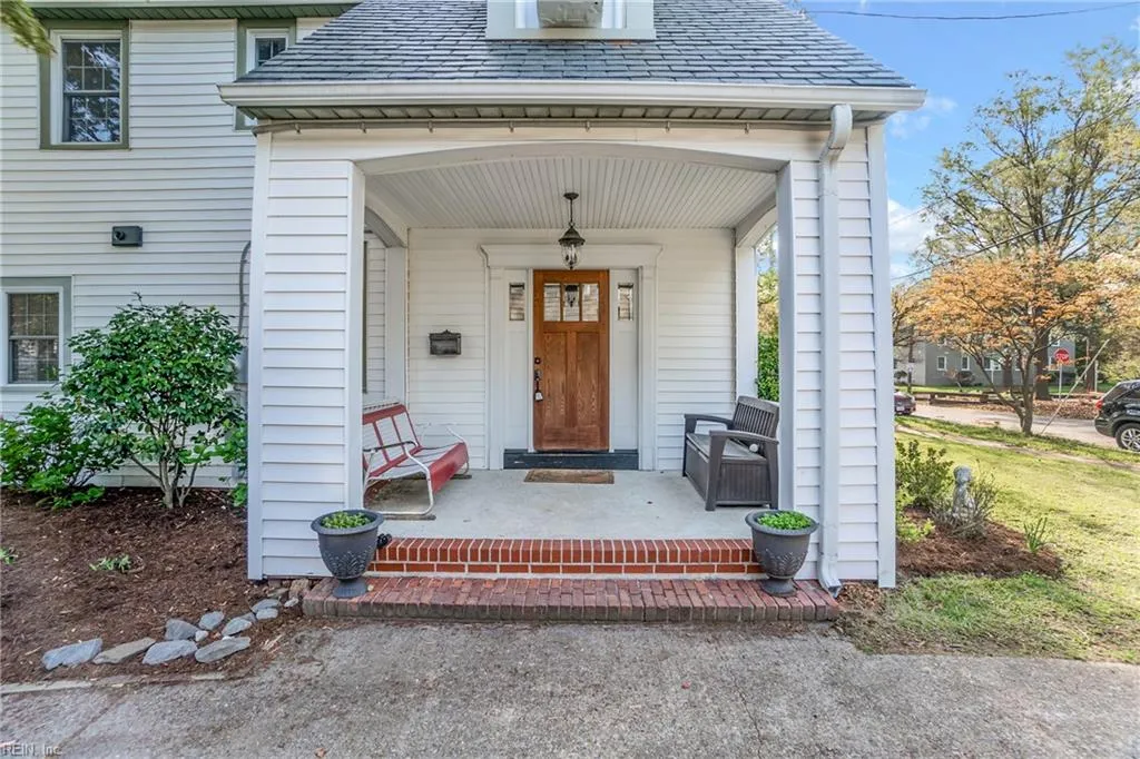 Norfolk, Virginia 23508, United States, 4 Bedrooms Bedrooms, ,2 BathroomsBathrooms,Residential,Active,109981