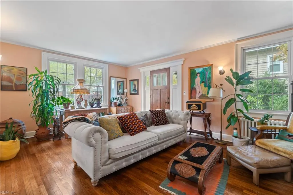 Norfolk, Virginia 23508, United States, 4 Bedrooms Bedrooms, ,2 BathroomsBathrooms,Residential,Active,109981