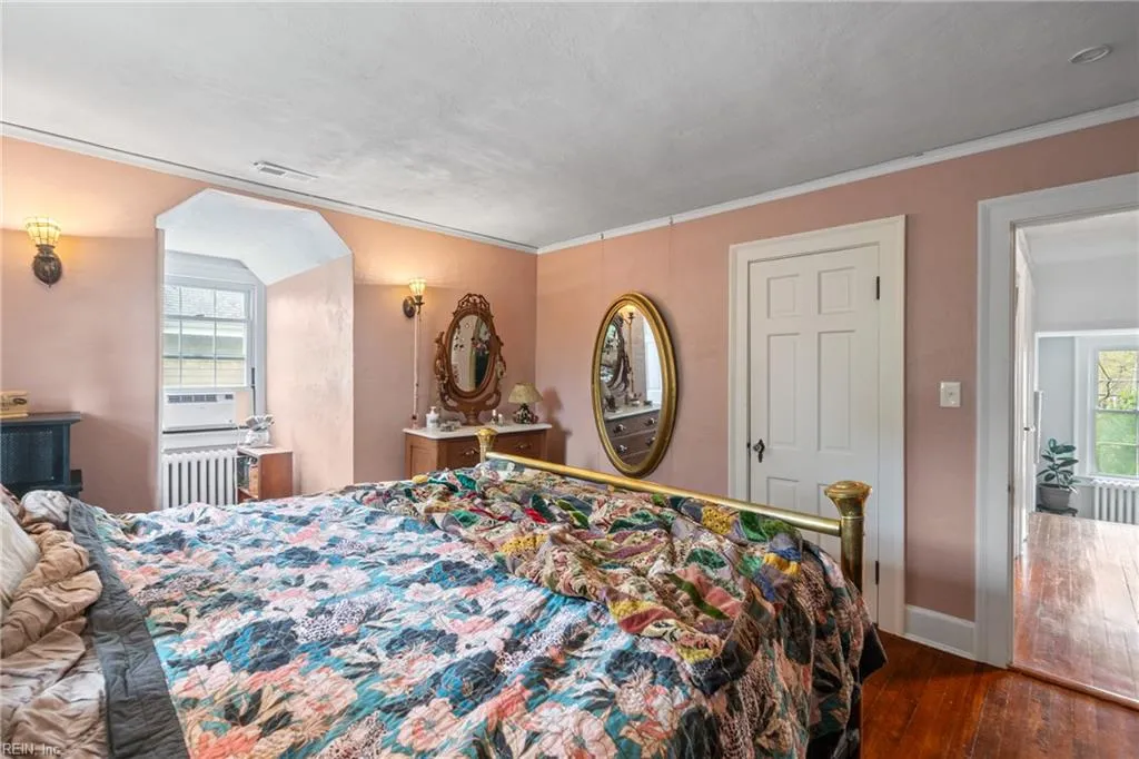 Norfolk, Virginia 23508, United States, 4 Bedrooms Bedrooms, ,2 BathroomsBathrooms,Residential,Active,109981