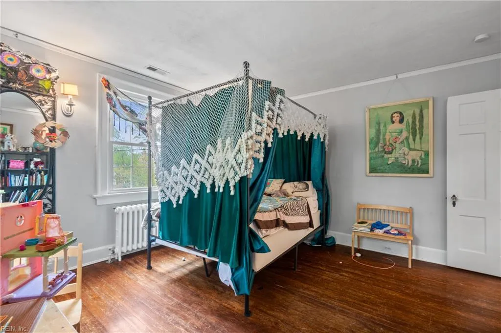 Norfolk, Virginia 23508, United States, 4 Bedrooms Bedrooms, ,2 BathroomsBathrooms,Residential,Active,109981