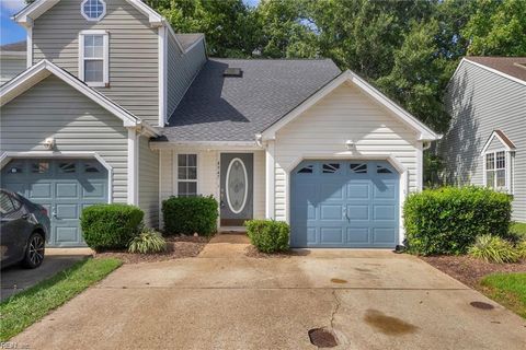 4947 Kemps Lake DR Virginia Beach VA 23462
