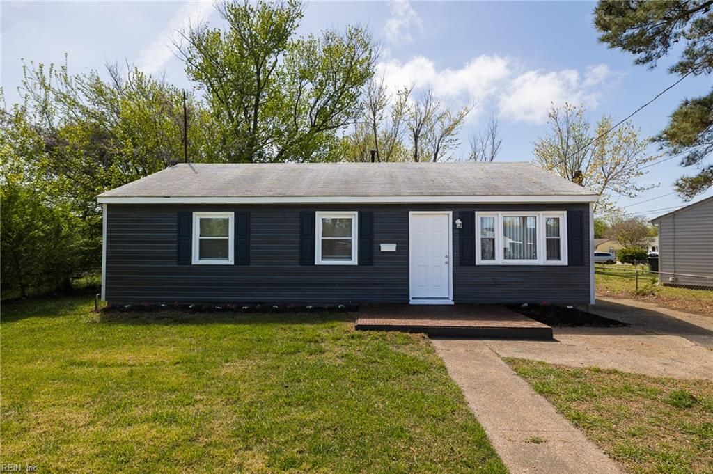 Photo of 1003 Grimes Road, Hampton, VA 23663 (MLS # 10630419)