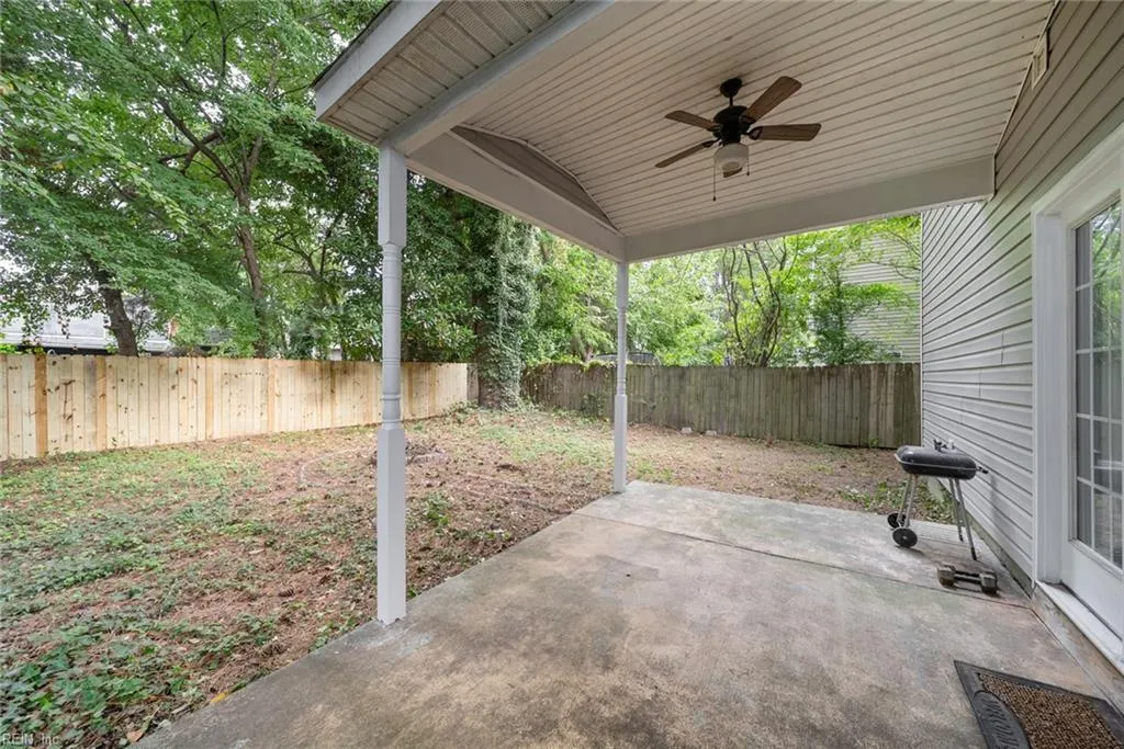 Norfolk, Virginia 23509, United States, 3 Bedrooms Bedrooms, ,3 BathroomsBathrooms,Residential,Active,198900