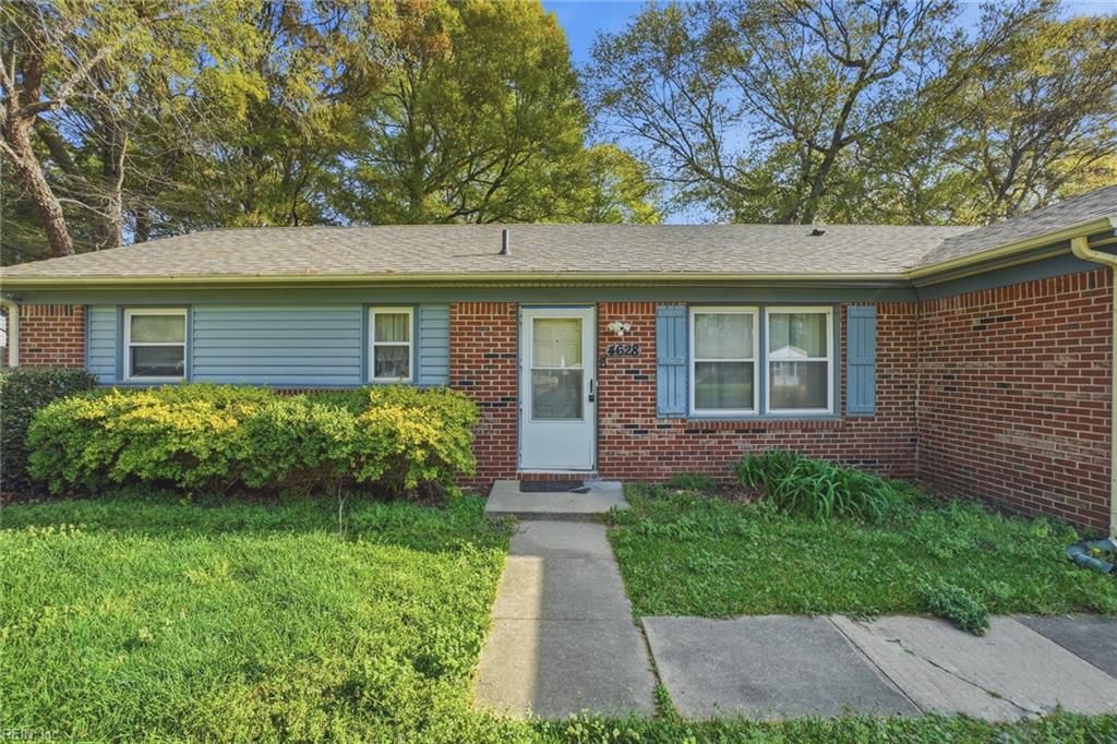 Photo of 4628 Camellia Drive, Suffolk, VA 23435 (MLS # 10627878)