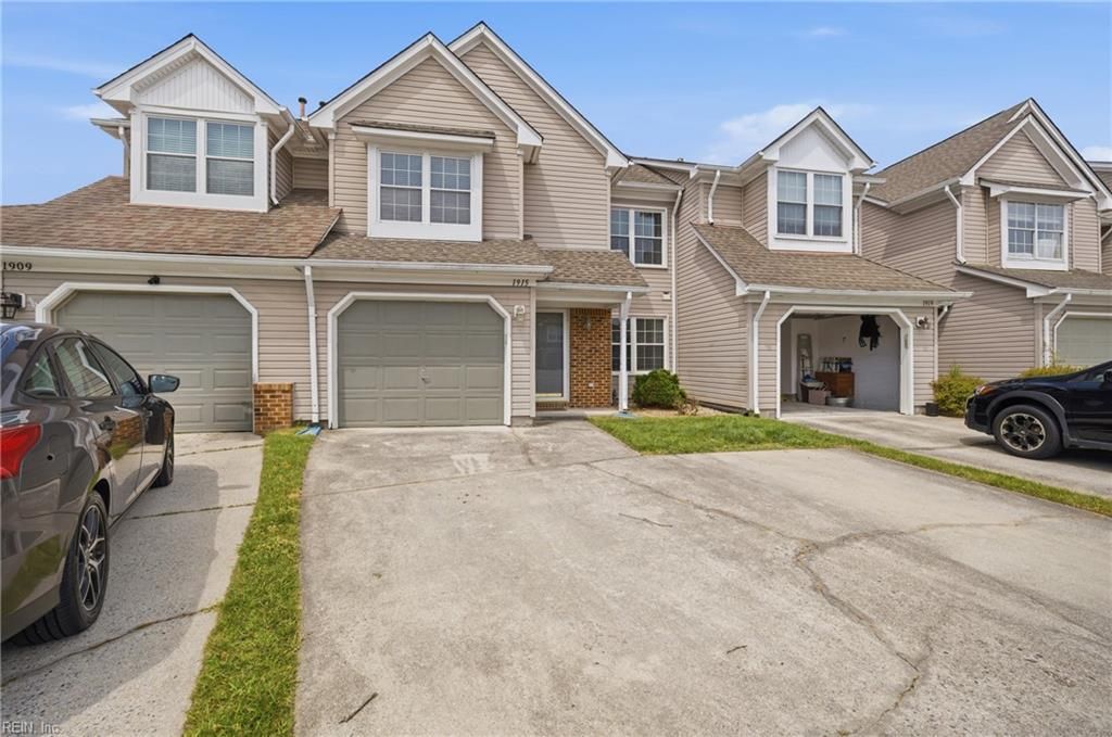 Photo of 1915 Abbotsbury Court, Virginia Beach, VA 23453 (MLS # 10629678)