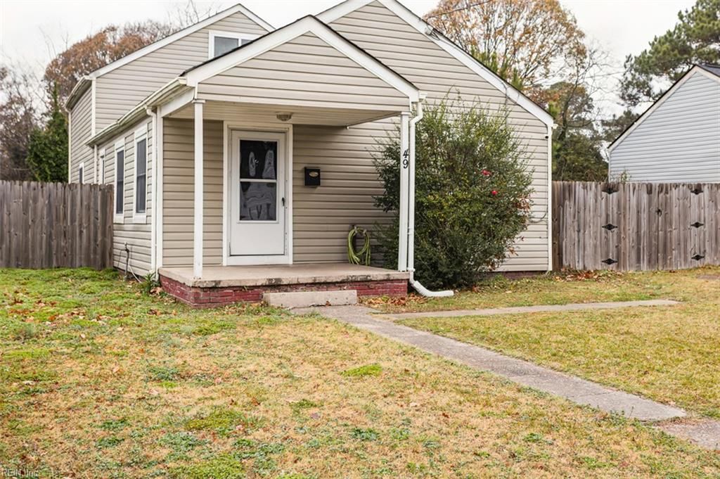 Photo of 49 Greeneland Boulevard, Portsmouth, VA 23701 (MLS # 10612813)