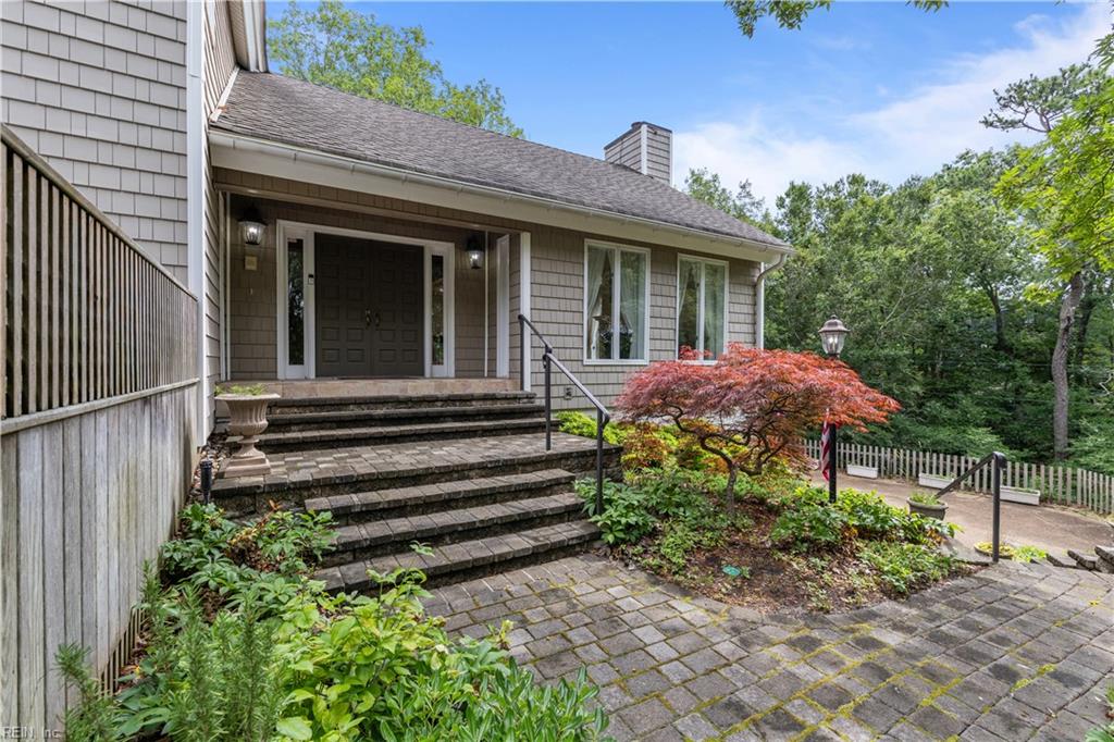 400 Discovery RD