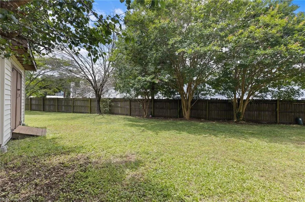 Virginia Beach, Virginia 23454, United States, 3 Bedrooms Bedrooms, ,3 BathroomsBathrooms,Residential,Active,139689