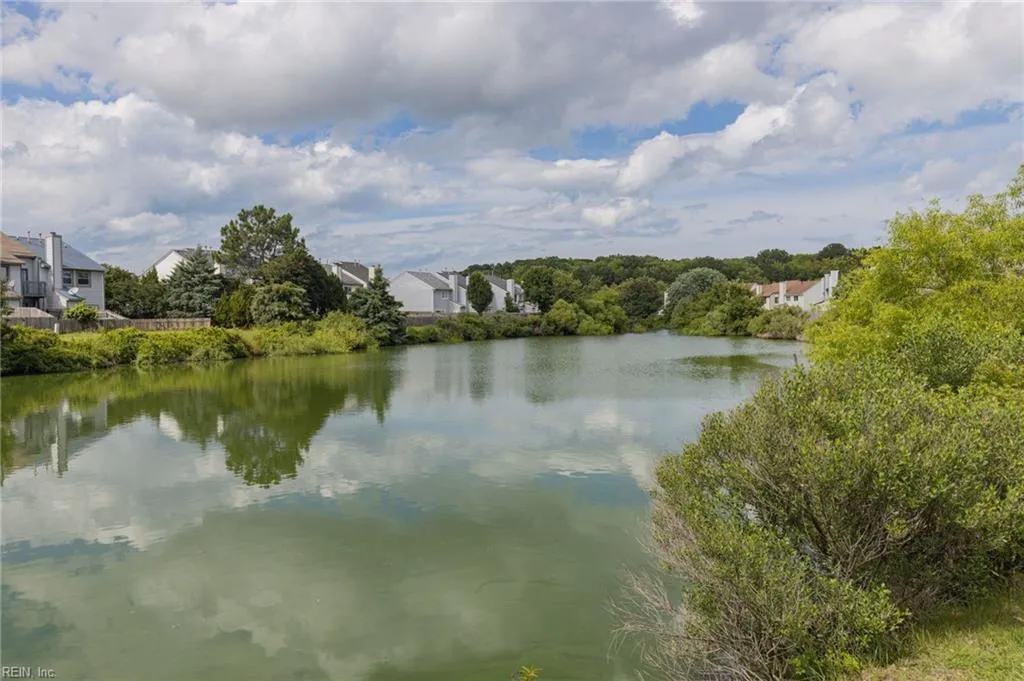 Virginia Beach, Virginia 23454, United States, 3 Bedrooms Bedrooms, ,3 BathroomsBathrooms,Residential,Active,139689