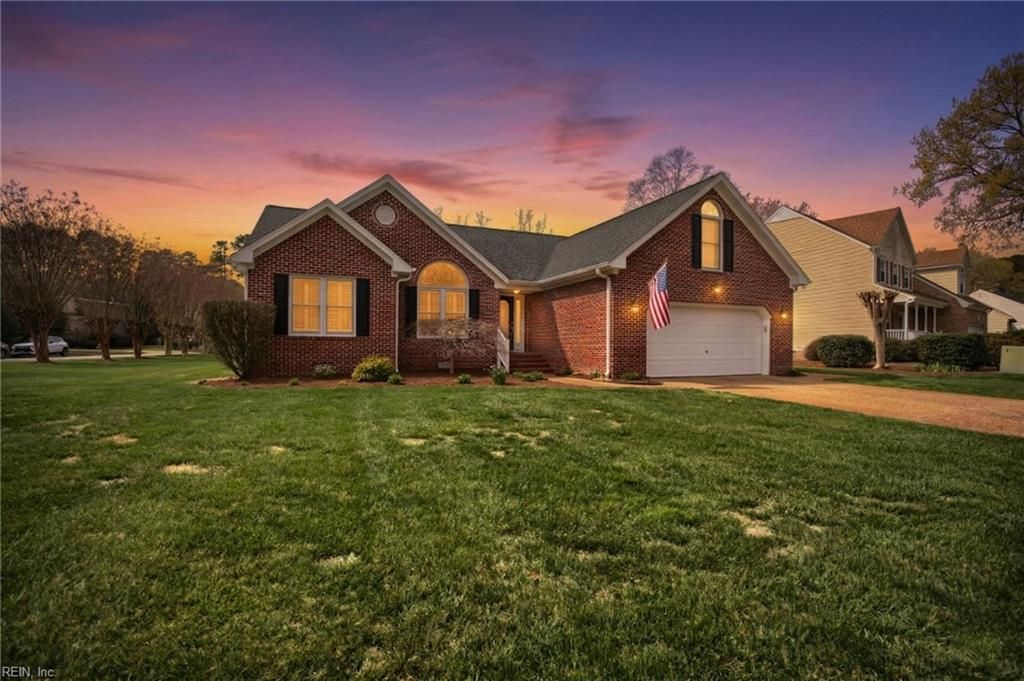 Photo of 114 RUNAWAY Lane, Yorktown, VA 23692 (MLS # 10626417)