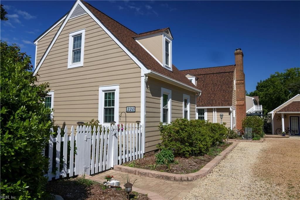 Photo of 220 Church Street, Yorktown, VA 23690 (MLS # 10636032)