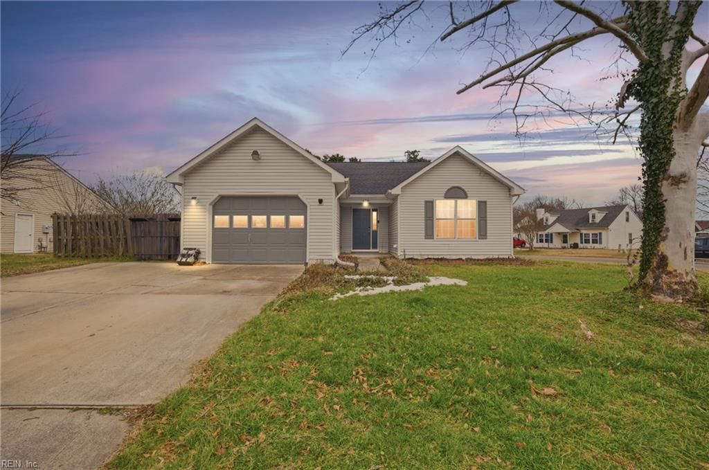 Photo of 409 Collier Crescent, Suffolk, VA 23434 (MLS # 10619157)