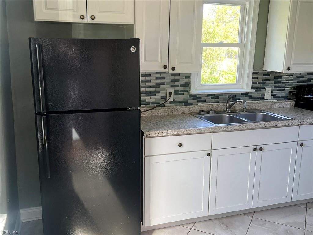 Photo of 1908 Chestnut Street, Portsmouth, VA 23704 (MLS # 10657689)