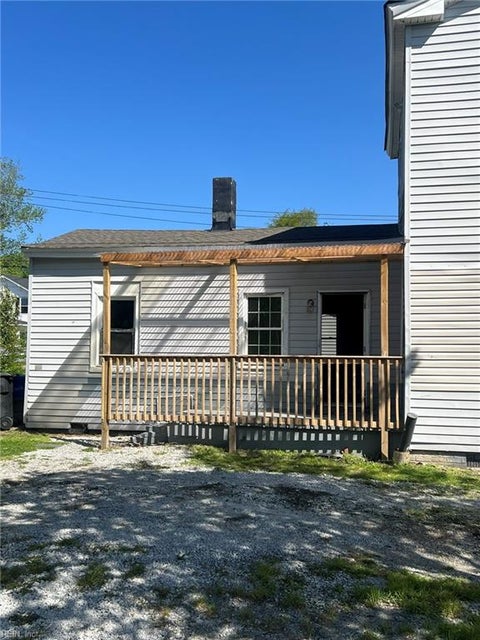 Photo of 1908 Chestnut Street, Portsmouth, VA 23704 (MLS # 10657689)