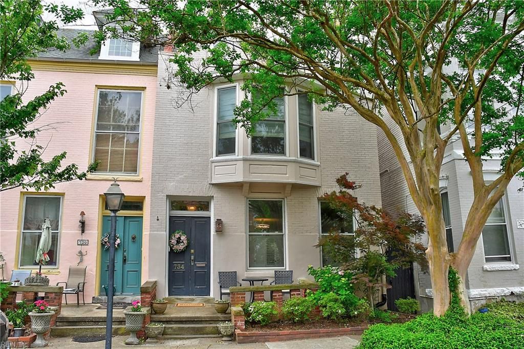 Photo of 734 Yarmouth Street, Norfolk, VA 23510 (MLS # 10634311)