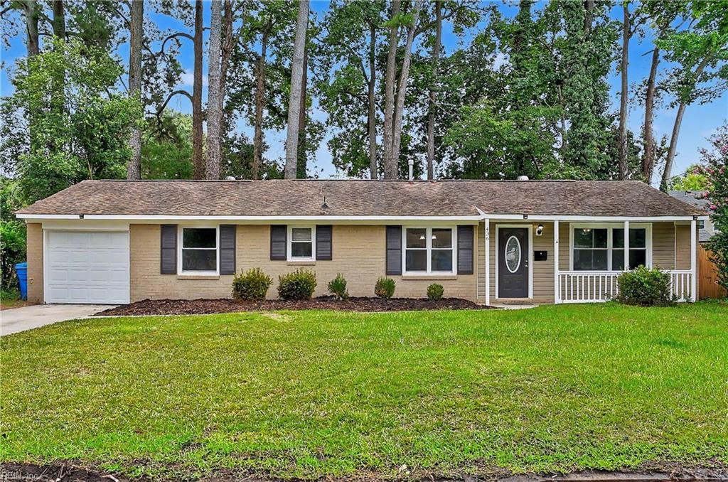 Photo of 436 Dauphin Lane, Virginia Beach, VA 23452 (MLS # 10659112)
