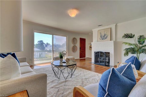 Photo for 5701 Holly RD
