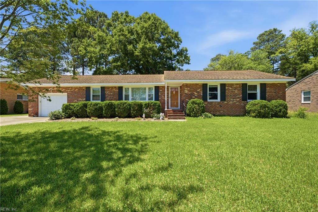 Photo of 3208 Barksdale Road, Chesapeake, VA 23321 (MLS # 10636696)