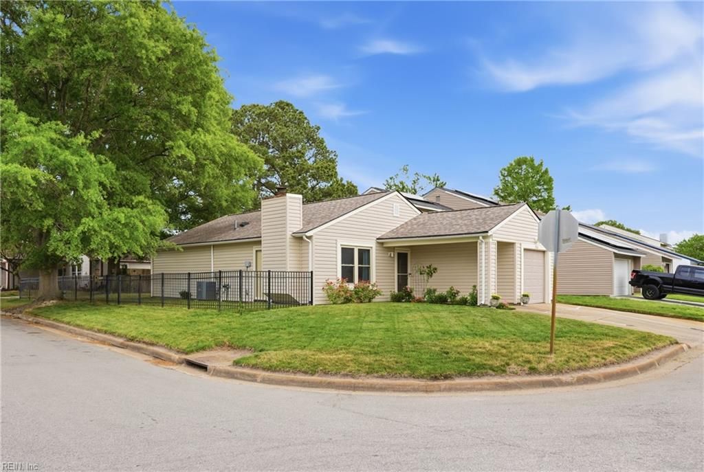 Photo of 1266 Christian Court, Virginia Beach, VA 23464 (MLS # 10632618)