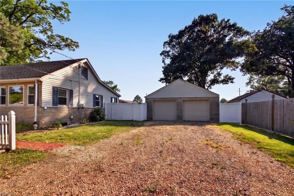 Photo of 7205 Madison Avenue, Newport News, VA 23605 (MLS # 10635748)