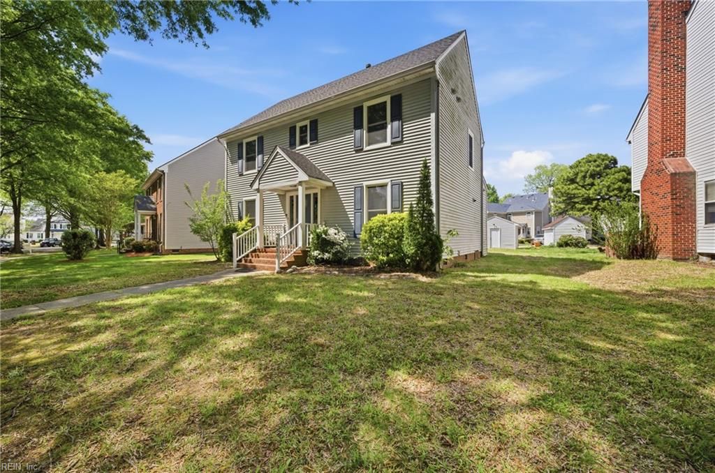Photo of 2930 Gate House Road, Norfolk, VA 23504 (MLS # 10629749)
