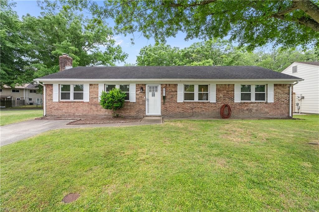 Photo of 2901 Guther Place, Virginia Beach, VA 23453 (MLS # 10632162)