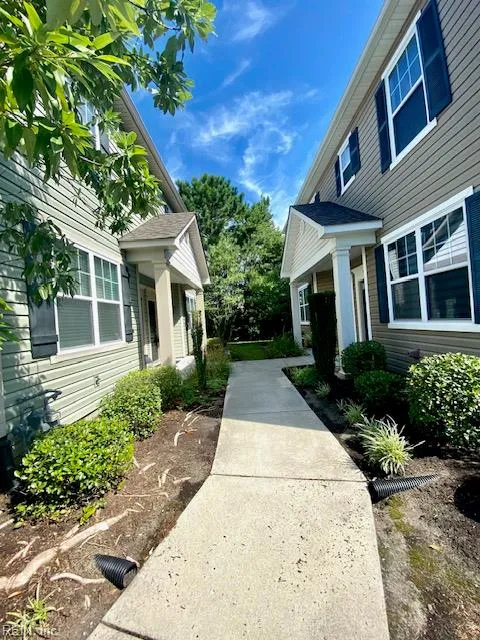 Virginia Beach, Virginia 23456, United States, 2 Bedrooms Bedrooms, ,3 BathroomsBathrooms,Residential,Active,160180