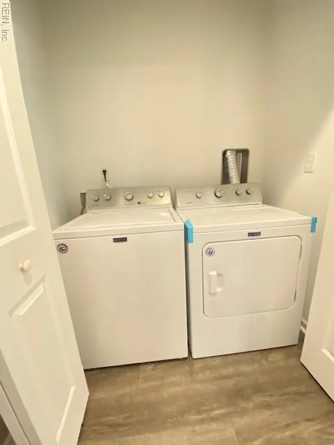 Virginia Beach, Virginia 23456, United States, 2 Bedrooms Bedrooms, ,3 BathroomsBathrooms,Residential,Active,160180