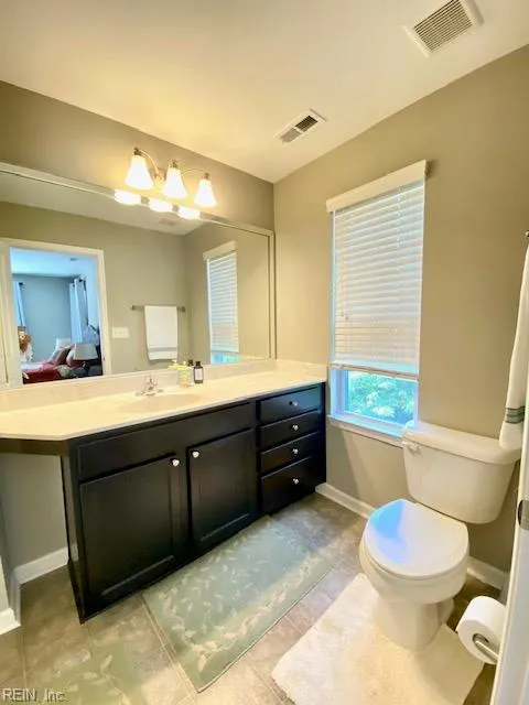 Virginia Beach, Virginia 23456, United States, 2 Bedrooms Bedrooms, ,3 BathroomsBathrooms,Residential,Active,160180