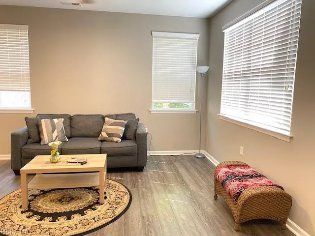 Virginia Beach, Virginia 23456, United States, 2 Bedrooms Bedrooms, ,3 BathroomsBathrooms,Residential,Active,160180