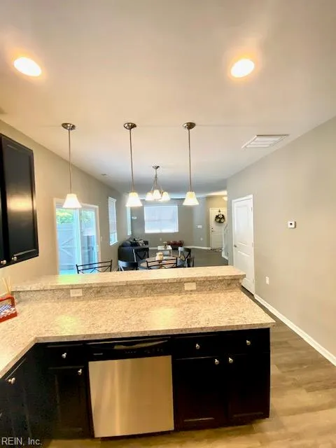 Virginia Beach, Virginia 23456, United States, 2 Bedrooms Bedrooms, ,3 BathroomsBathrooms,Residential,Active,160180