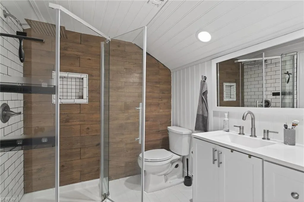 Virginia Beach, Virginia 23455, United States, 3 Bedrooms Bedrooms, ,3 BathroomsBathrooms,Residential,Active,199633