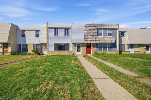 Photo of 965 Clubhouse Road S, Virginia Beach, VA 23452 (MLS # 10626568)